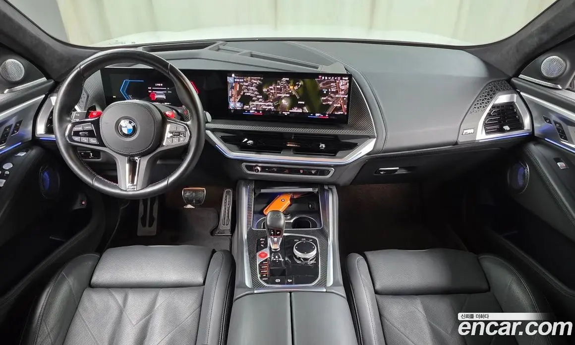 BMW XM 2023 4.4 АКПП, фото 9