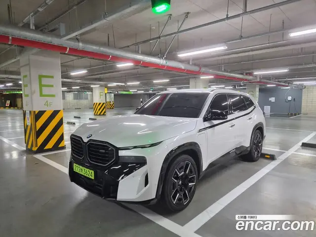 BMW XM 2025 4.4 АКПП, миниатюра 2