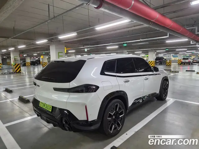 BMW XM 2025 4.4 АКПП, миниатюра 6