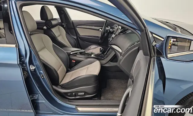 Hyundai i40 2016 1.7 АКПП, миниатюра 10 Hyundai i40 2016 1.7 АКПП, миниатюра 10
