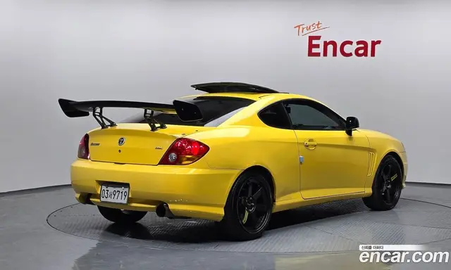 Hyundai Tuscani 2002 2.0 МКПП, миниатюра 2