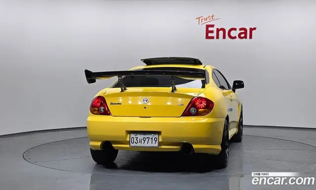 Hyundai Tuscani 2002 2.0 МКПП, миниатюра 4