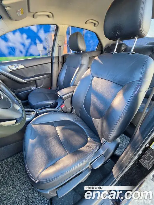 Kia Porte 2011 1.6 АКПП, фото 18