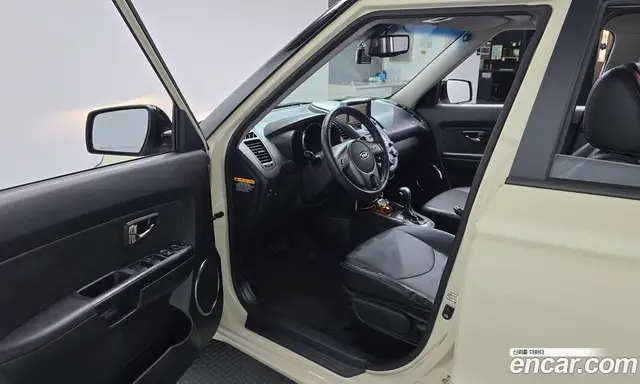 Kia Soul 2010 1.6 АКПП, миниатюра 10 Kia Soul 2010 1.6 АКПП, миниатюра 10