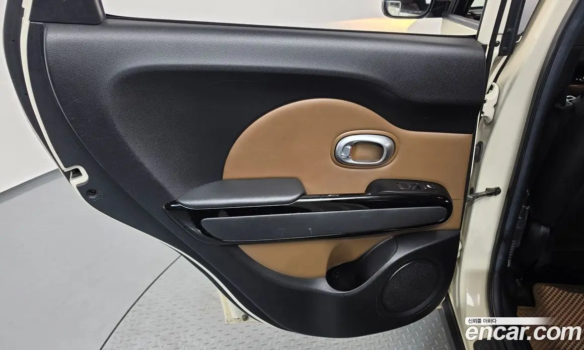 Kia Soul 2015 1.6 АКПП, фото 15 Kia Soul 2015 1.6 АКПП, фото 15