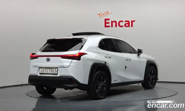 Lexus UX 2019 2.0 АКПП, миниатюра 2 Lexus UX 2019 2.0 АКПП, миниатюра 2
