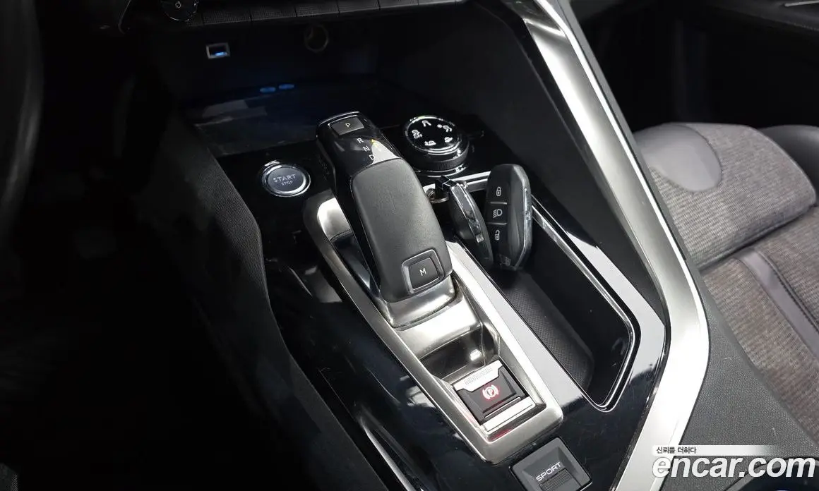 Peugeot 3008 2019 1.5 АКПП, фото 12