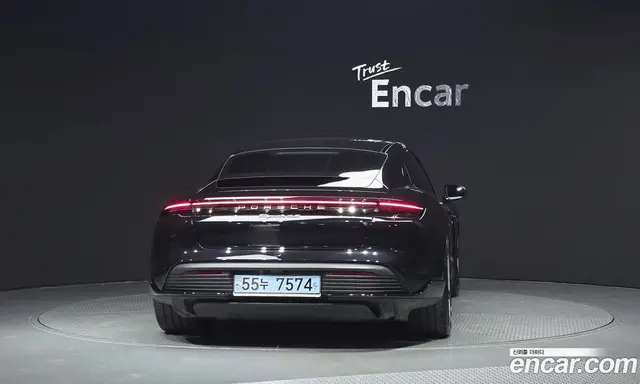 Porsche Taycan 2021 0.1 АКПП, миниатюра 4