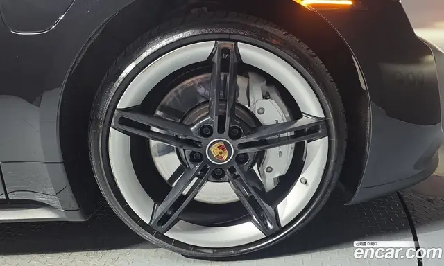 Porsche Taycan 2021 0.1 АКПП, миниатюра 7