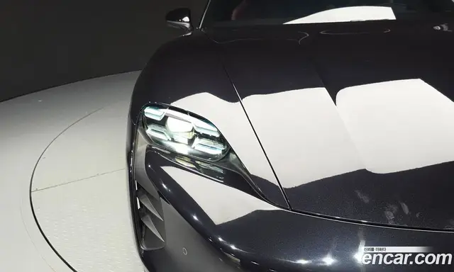 Porsche Taycan 2021 0.1 АКПП, миниатюра 8