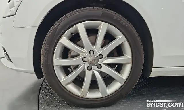 Audi A4 2013 2.0 АКПП, миниатюра 4