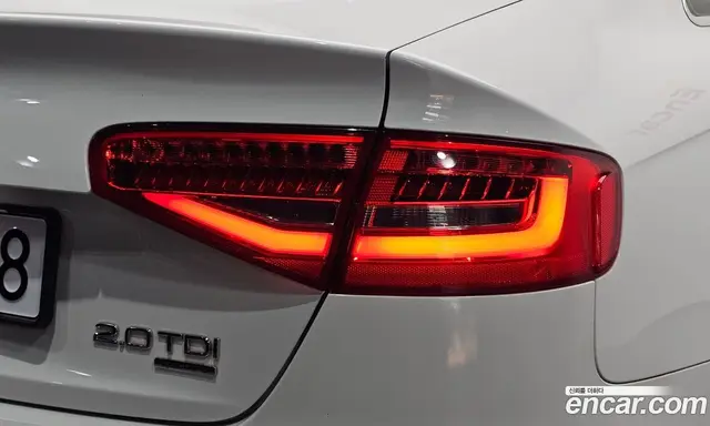 Audi A4 2013 2.0 АКПП, миниатюра 8