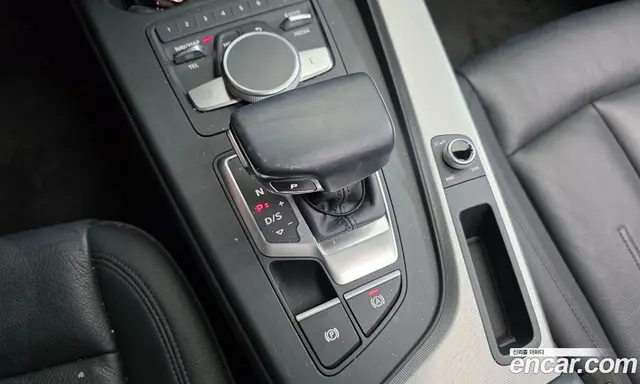 Audi A4 2018 2.0 АКПП, миниатюра 12