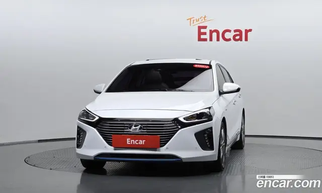 Hyundai Ioniq 2016 1.6 АКПП, миниатюра 2