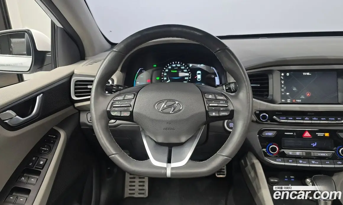 Hyundai Ioniq 2016 1.6 АКПП, фото 18