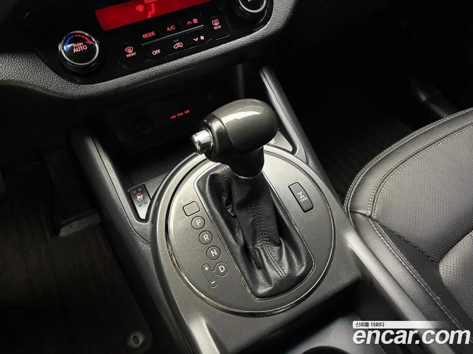Kia Sportage 2013 2.0 АКПП, фото 12 Kia Sportage 2013 2.0 АКПП, фото 12