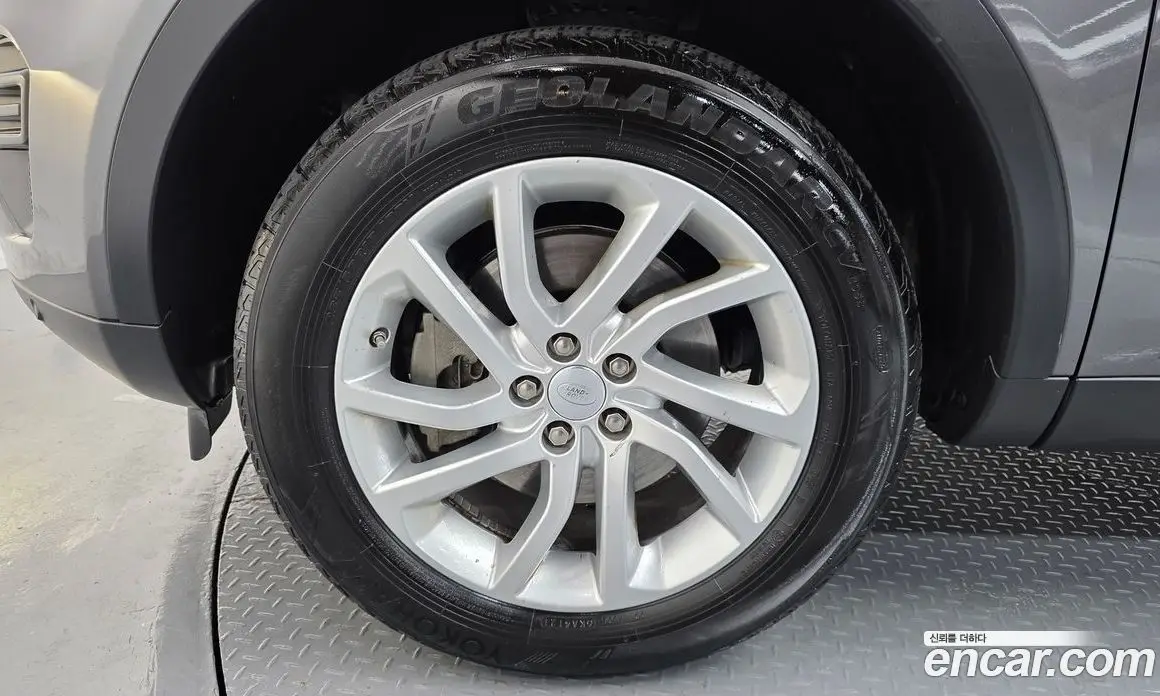 Land Rover Discovery Sport 2017 2.0 АКПП, фото 5