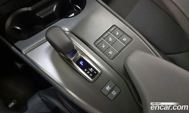 Lexus UX 2025 2.0 вариатор, миниатюра 9 Lexus UX 2025 2.0 вариатор, миниатюра 9