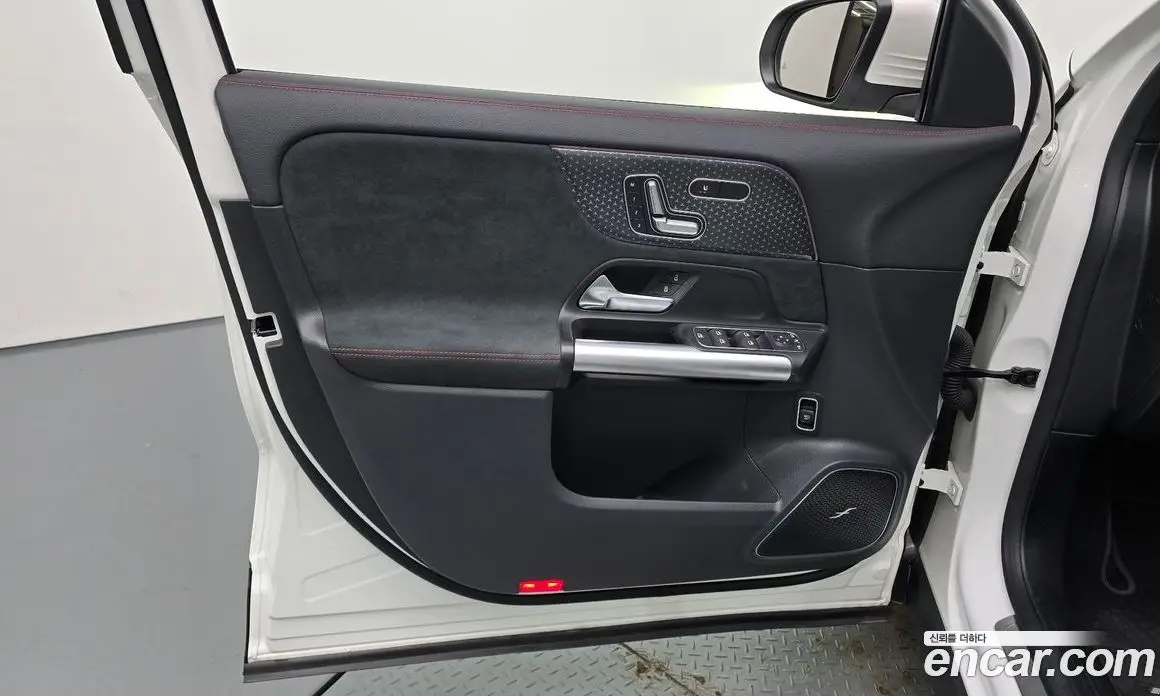 Mercedes-Benz EQA 2024 0.2 АКПП, фото 14