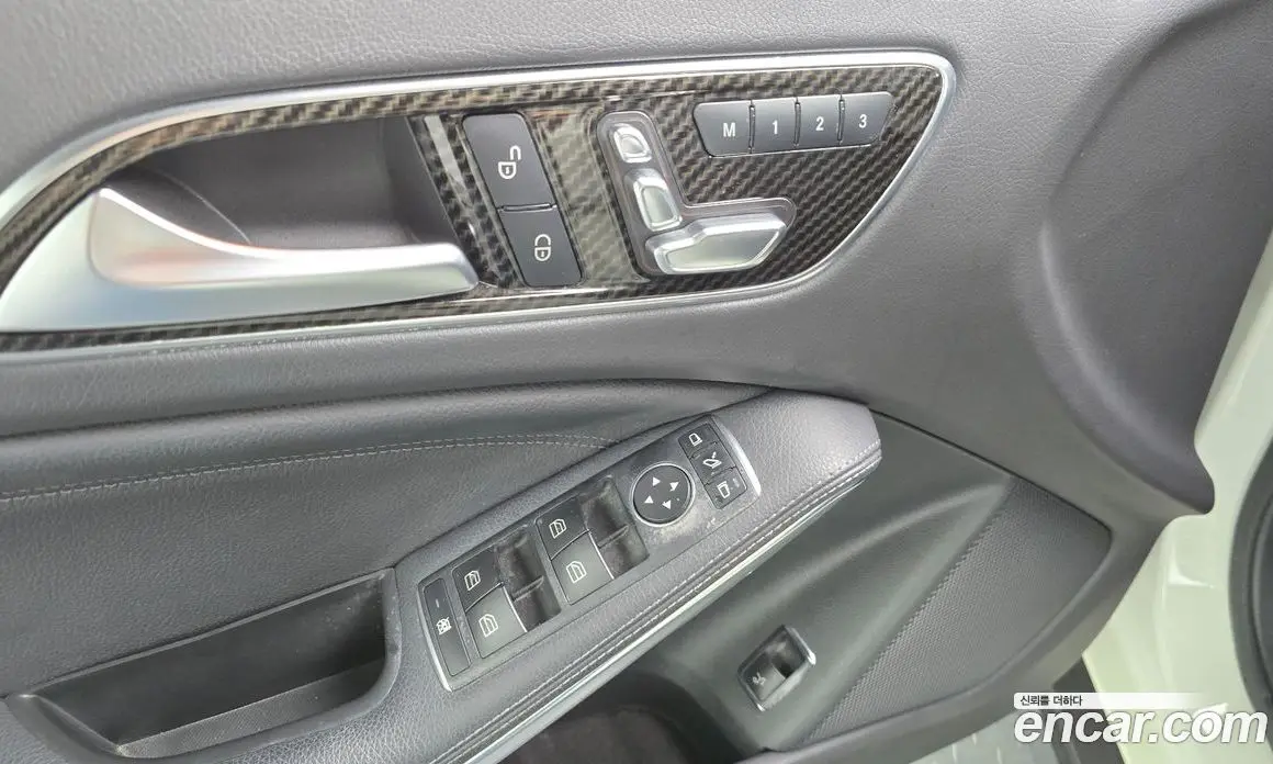 Mercedes-Benz GLA-Class 2017 2.0 АКПП, фото 20