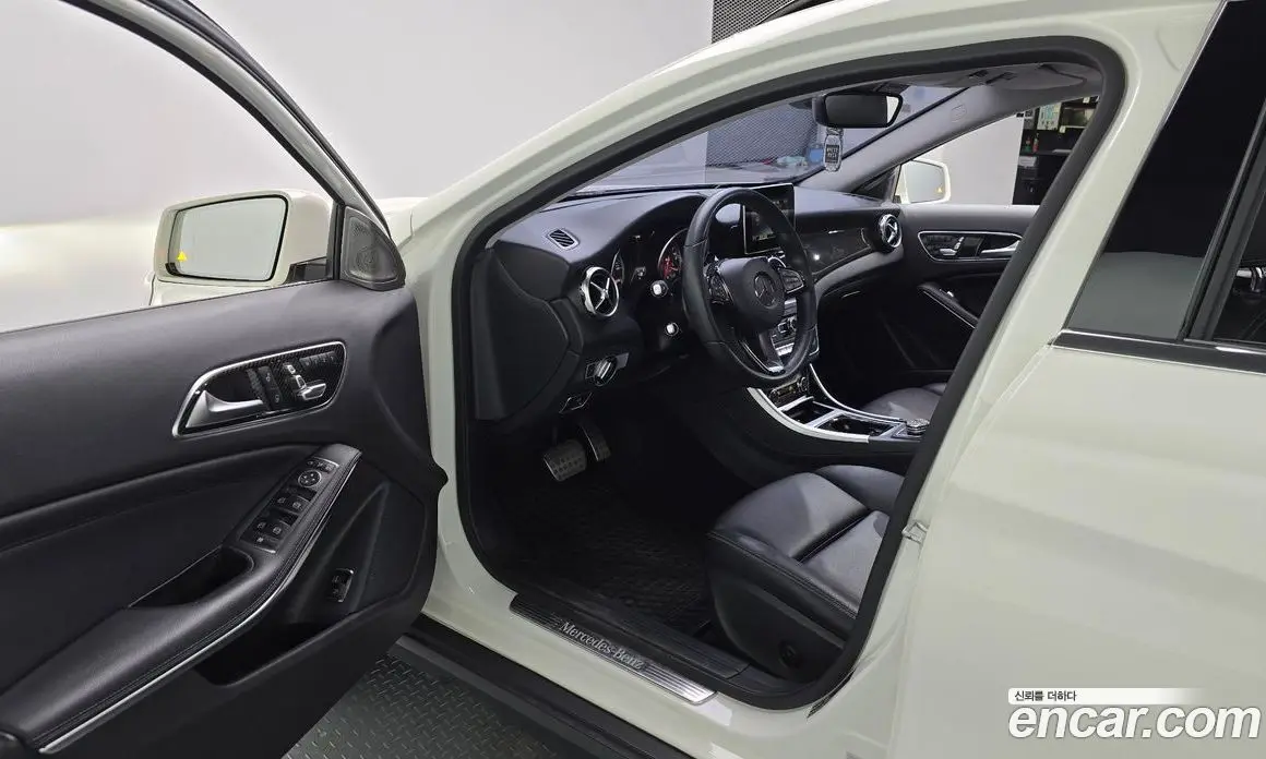 Mercedes-Benz GLA-Class 2017 2.0 АКПП, фото 10