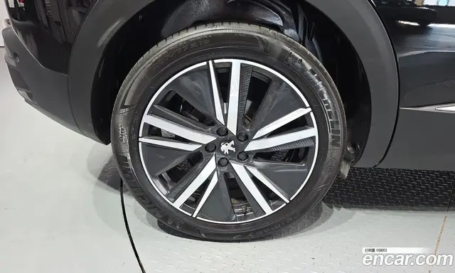 Peugeot 3008 2024 1.2 АКПП, миниатюра 4