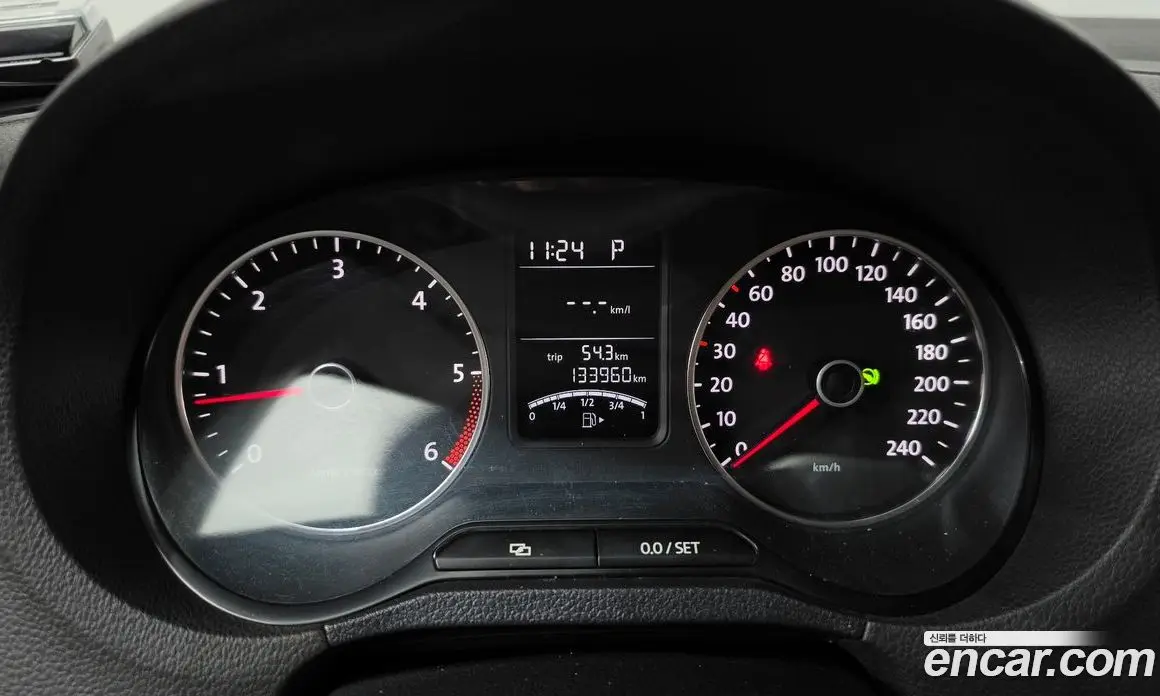 Volkswagen Polo 2013 1.6 АКПП, фото 8 Volkswagen Polo 2013 1.6 АКПП, фото 8