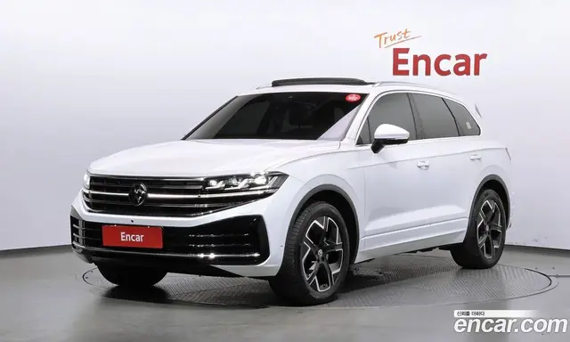Volkswagen Touareg, 2024, 96 428 км