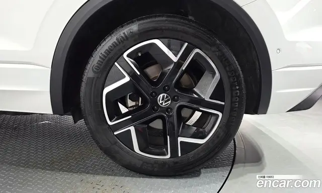 Volkswagen Touareg 2024 3.0 АКПП, миниатюра 7