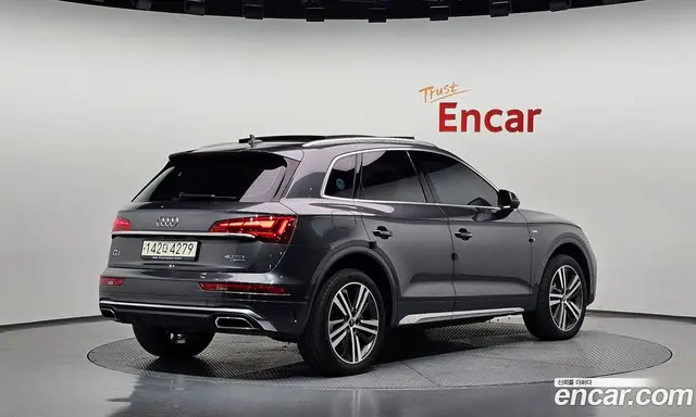 Audi Q5 2021 2.0 АКПП, миниатюра 2 Audi Q5 2021 2.0 АКПП, миниатюра 2