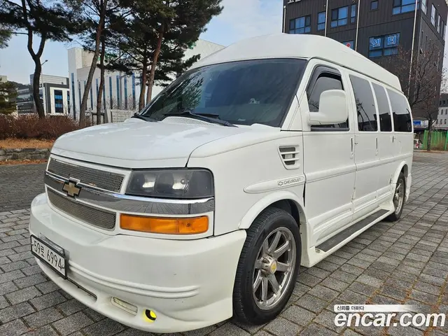 Chevrolet Express Van 2014 5.3 АКПП, миниатюра 3
