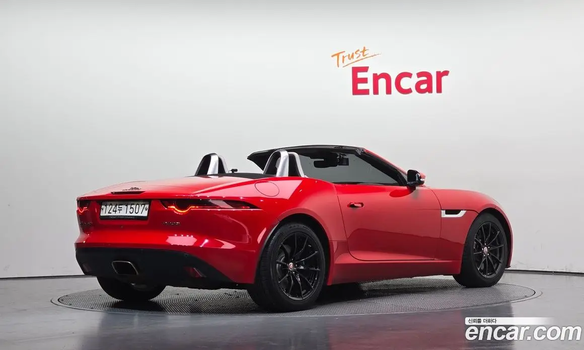 Jaguar F-Type 2018 2.0 АКПП, фото 2 Jaguar F-Type 2018 2.0 АКПП, фото 2