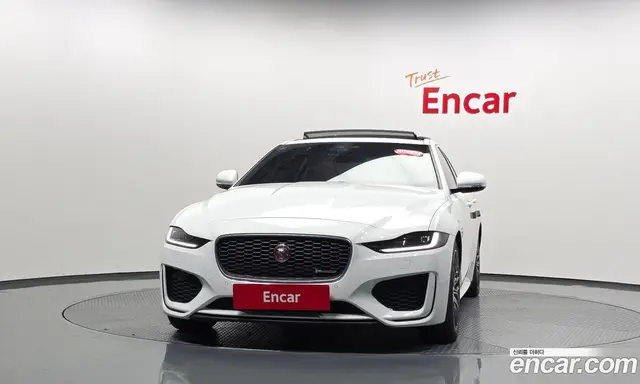 Jaguar XE 2020 2.0 АКПП, миниатюра 2