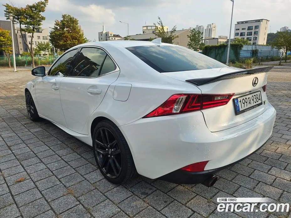 Lexus IS 2013 2.5 АКПП, фото 7 Lexus IS 2013 2.5 АКПП, фото 7