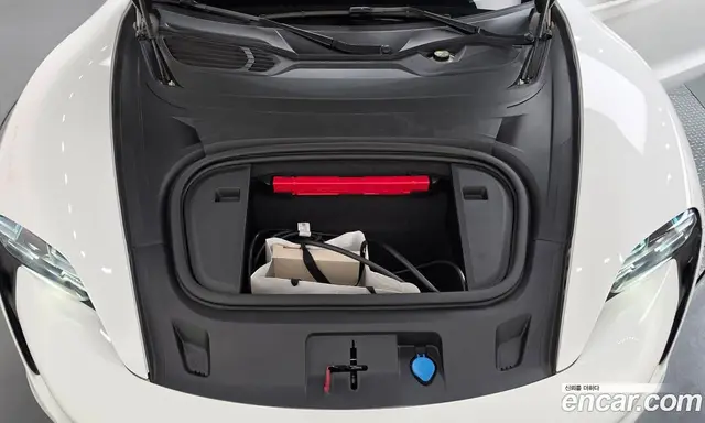 Porsche Taycan 2021 0.1 АКПП, миниатюра 6 Porsche Taycan 2021 0.1 АКПП, миниатюра 6