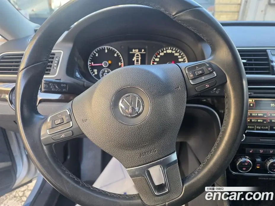 Volkswagen Passat 2015 2.0 АКПП, фото 5 Volkswagen Passat 2015 2.0 АКПП, фото 5