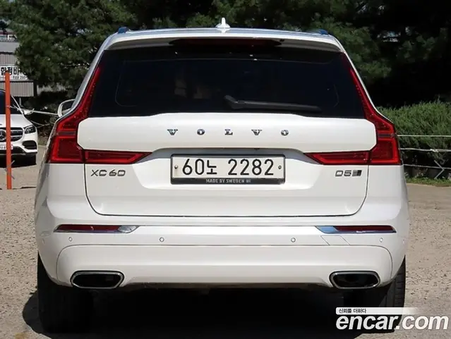 Volvo XC60 2018 2.0 АКПП, миниатюра 4 Volvo XC60 2018 2.0 АКПП, миниатюра 4