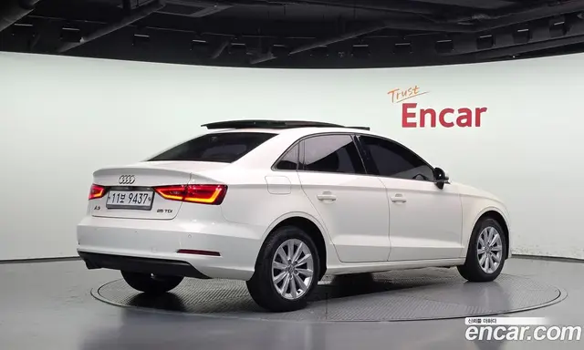 Audi A3 2015 1.6 АКПП, миниатюра 2 Audi A3 2015 1.6 АКПП, миниатюра 2