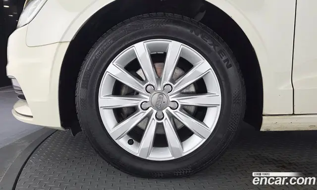 Audi A3 2015 1.6 АКПП, миниатюра 5 Audi A3 2015 1.6 АКПП, миниатюра 5