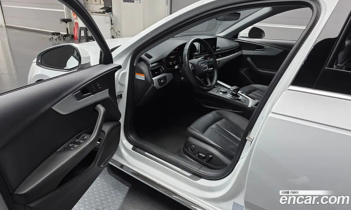 Audi A4 2018 2.0 АКПП, фото 13