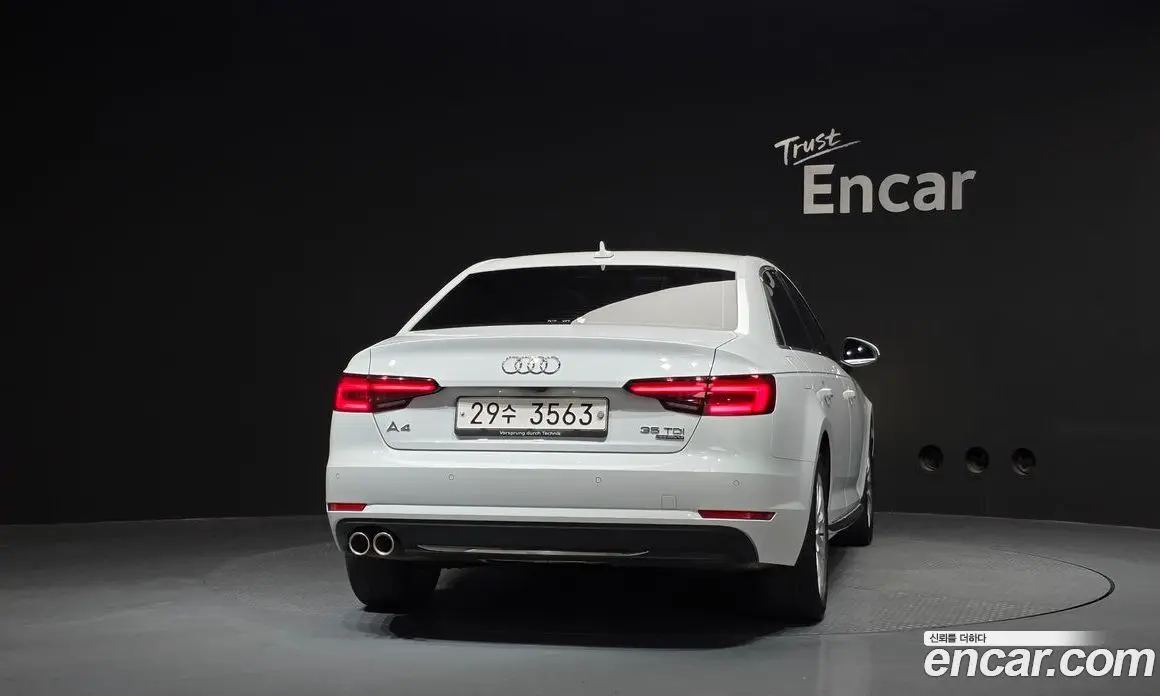 Audi A4 2018 2.0 АКПП, фото 4