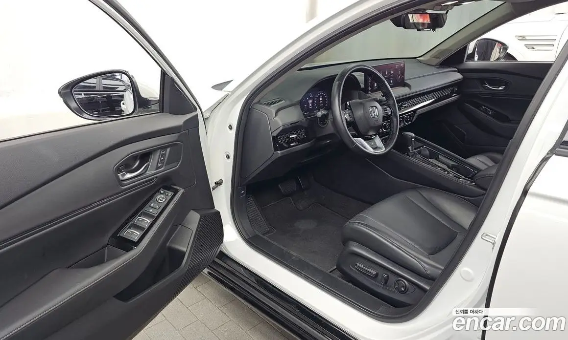 Honda Accord 2024 2.0 АКПП, фото 13