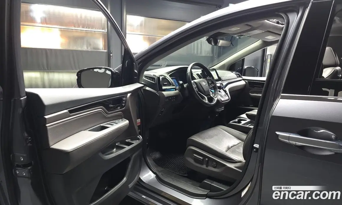 Honda Odyssey 2021 3.5 АКПП, фото 12