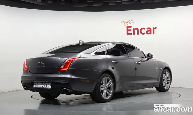 Jaguar XJ 2016 3.0 АКПП, миниатюра 2