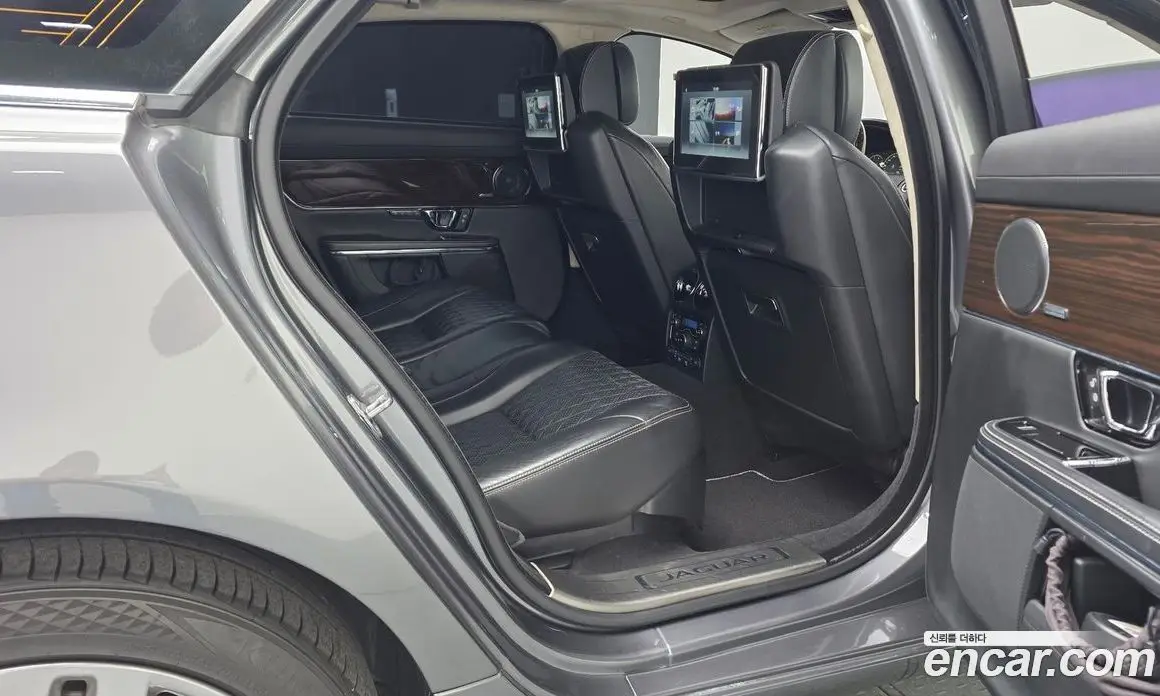 Jaguar XJ 2016 3.0 АКПП, фото 12