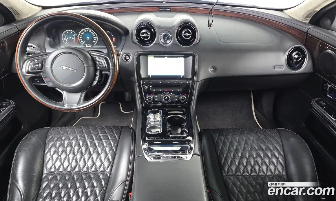 Jaguar XJ 2016 3.0 АКПП, фото 7