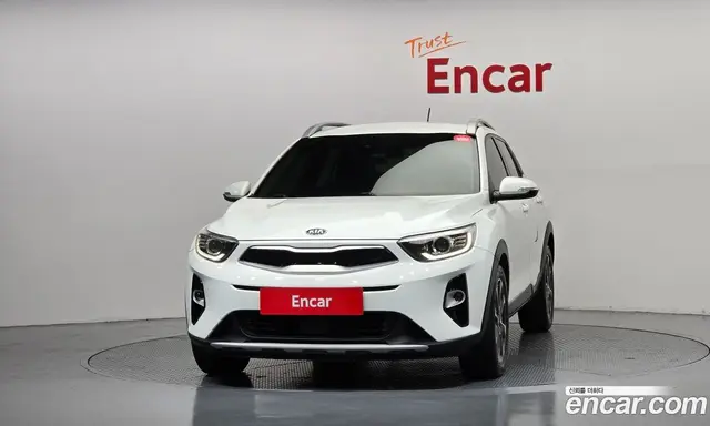 Kia Stonic 2017 1.6 АКПП, миниатюра 3 Kia Stonic 2017 1.6 АКПП, миниатюра 3