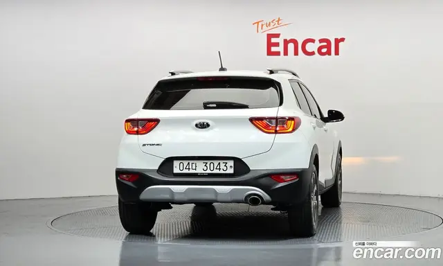Kia Stonic 2017 1.6 АКПП, миниатюра 4 Kia Stonic 2017 1.6 АКПП, миниатюра 4