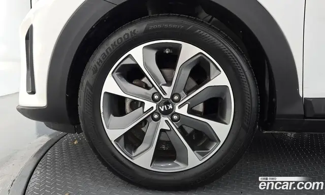 Kia Stonic 2017 1.6 АКПП, миниатюра 5 Kia Stonic 2017 1.6 АКПП, миниатюра 5
