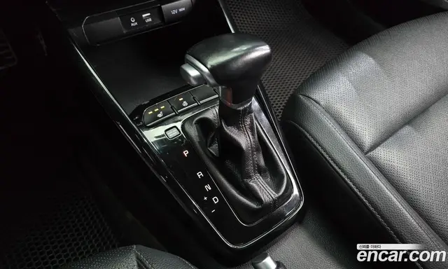 Kia Stonic 2017 1.6 АКПП, миниатюра 9 Kia Stonic 2017 1.6 АКПП, миниатюра 9